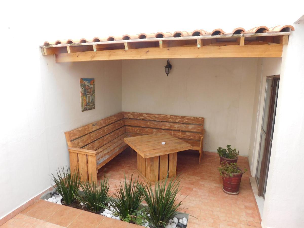 Casona Luciernaga-Casa De Huespedes Guest House เลออน ภายนอก รูปภาพ